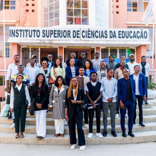ESTUDANTES E DOCENTES DO CURSO DE ENSINO PRIMÁRIO DO ISPI E DO ISCED-HUÍLA PARTILHAM EXPERIÊNCIAS EM MOBILIDADE E INTERCÂMBIO ACADÉMICO