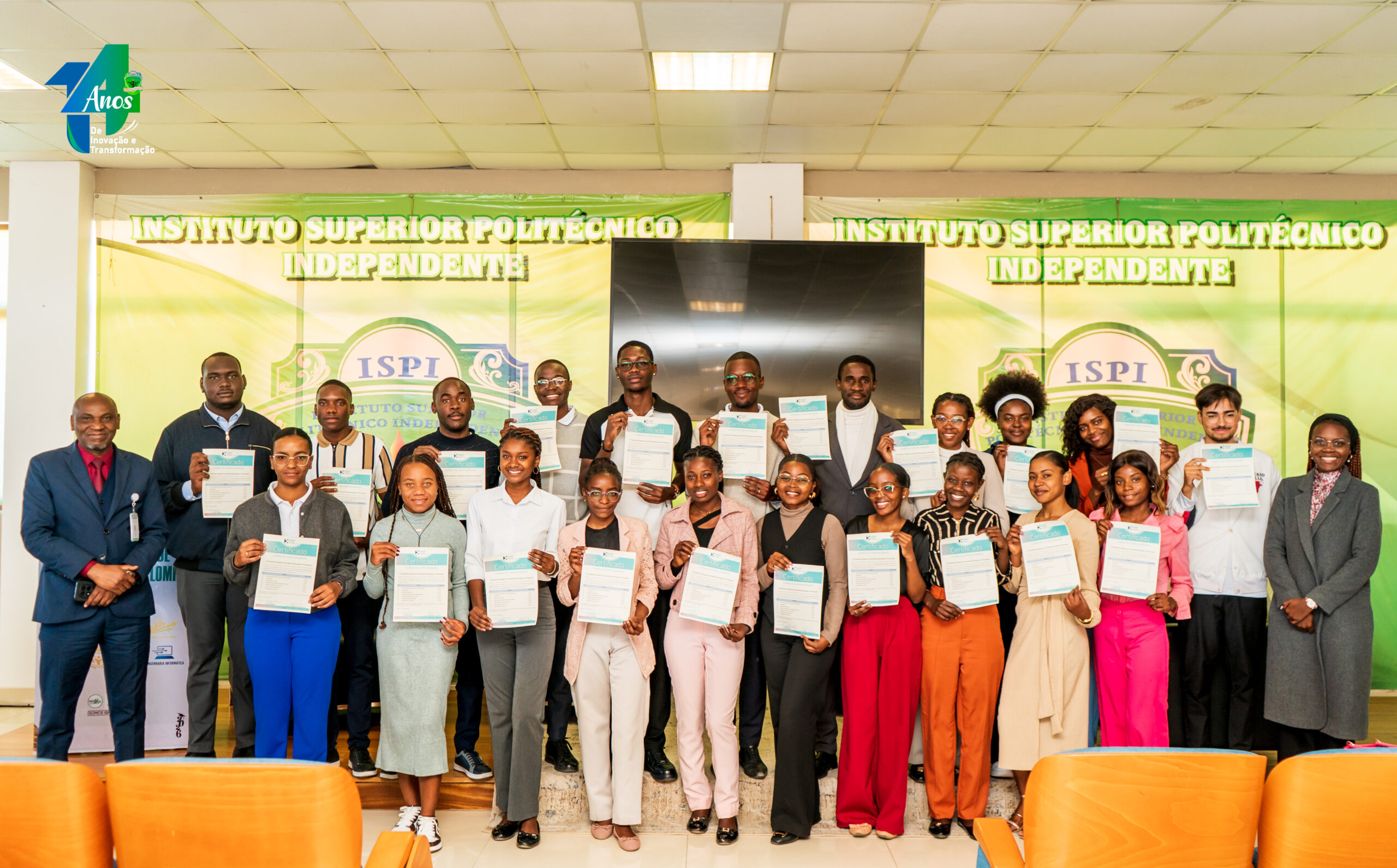 ESTUDANTES DO ISPI EM ESTÁGIO NAS AGÊNCIAS DO BAI RECEBEM CERTIFICADOS DO PROGRAMA NAVEGADORES BAI ESTUDANTES DO ISPI EM ESTÁGIO NAS AGÊNCIAS DO BAI RECEBEM CERTIFICADOS DO PROGRAMA NAVEGADORES BAI